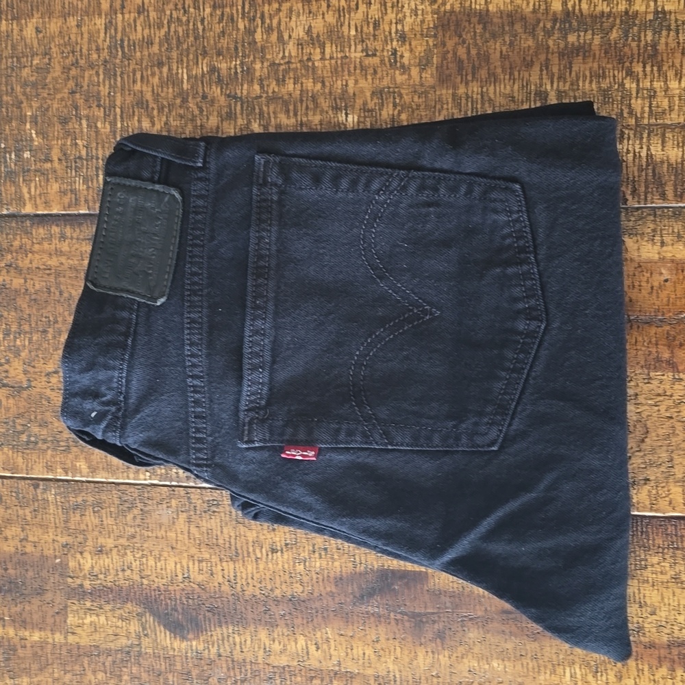 Levi's wedgie jeans